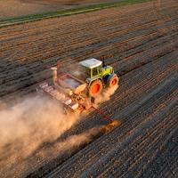 Traktor Landwirtschaft Staub